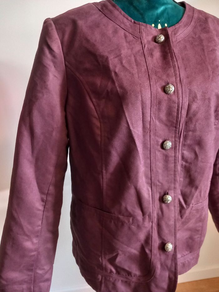 Veste prune Damart taille 48 - photo numéro 2
