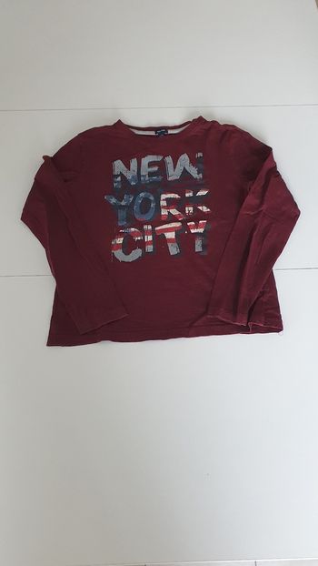 T shirt bordeaux manches longues en 10 ans
