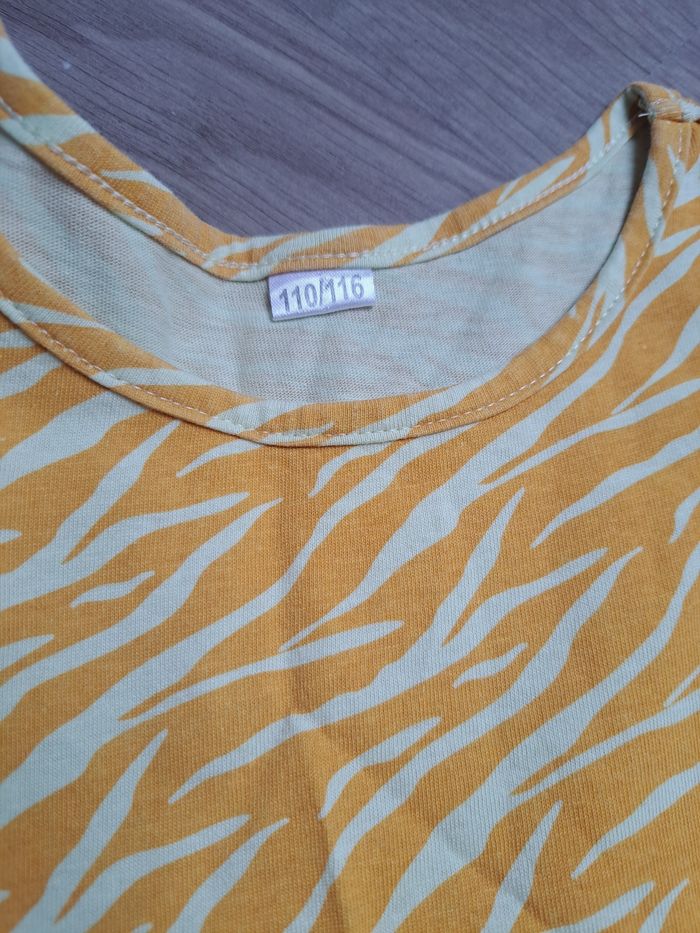 Robe. - photo numéro 2