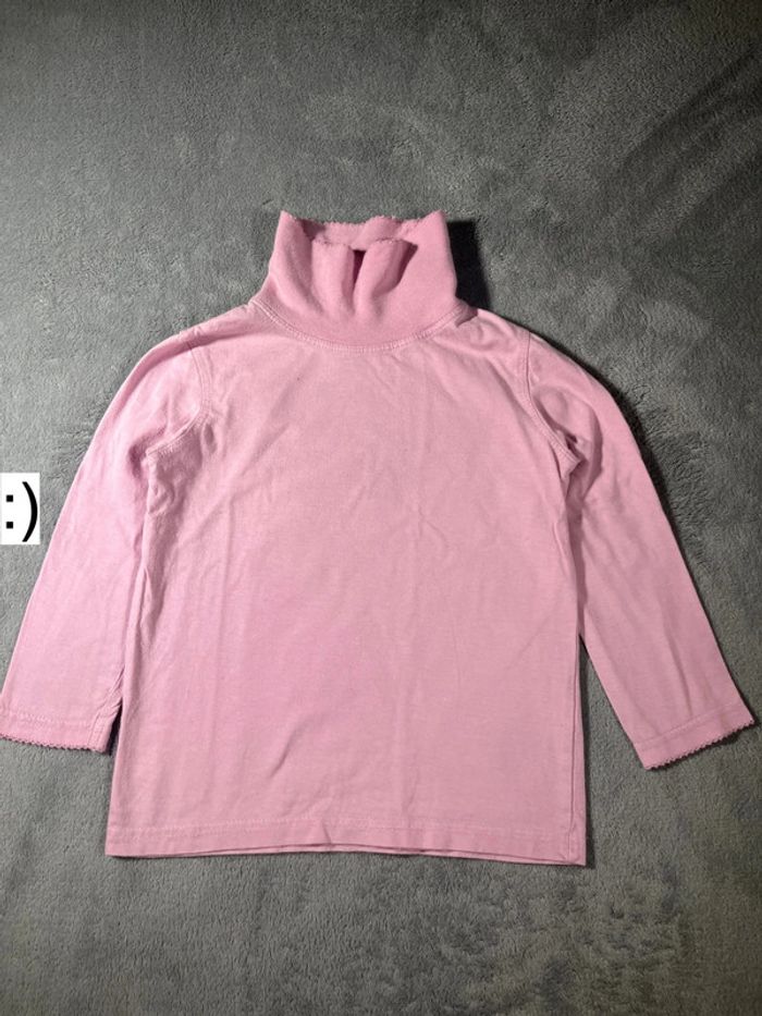 Pull col roulé taille 110