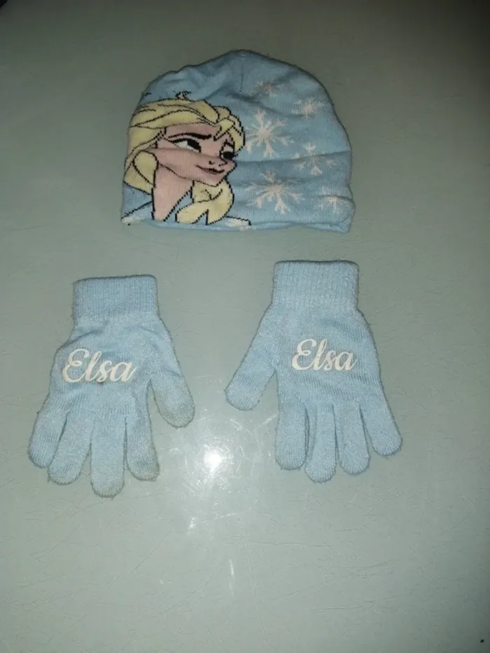 Bonnet et gant reines des neiges