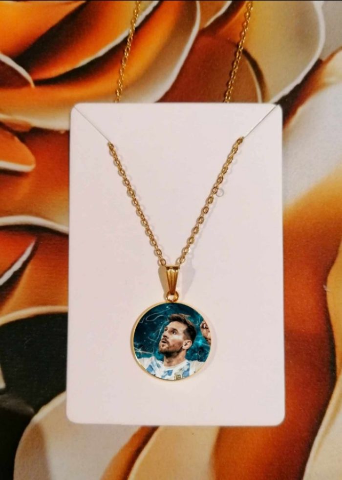 Collier Messi