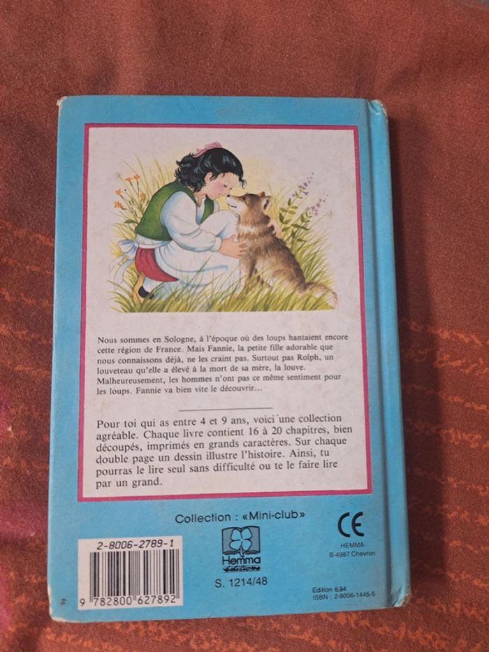 Première bibliothèque des enfants rolph, fils de la louve - photo numéro 2