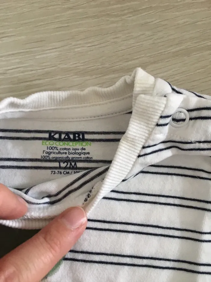 Lot 2 t-shirt 12 mois kiabi - photo numéro 7