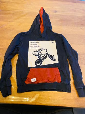 Pull sweat à capuche deeluxe 8 ans