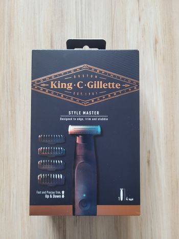 Tondeuse à barbe King C. Gillette Style Master, sans fil.