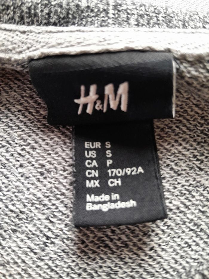 Sweat sport H&M - photo numéro 2