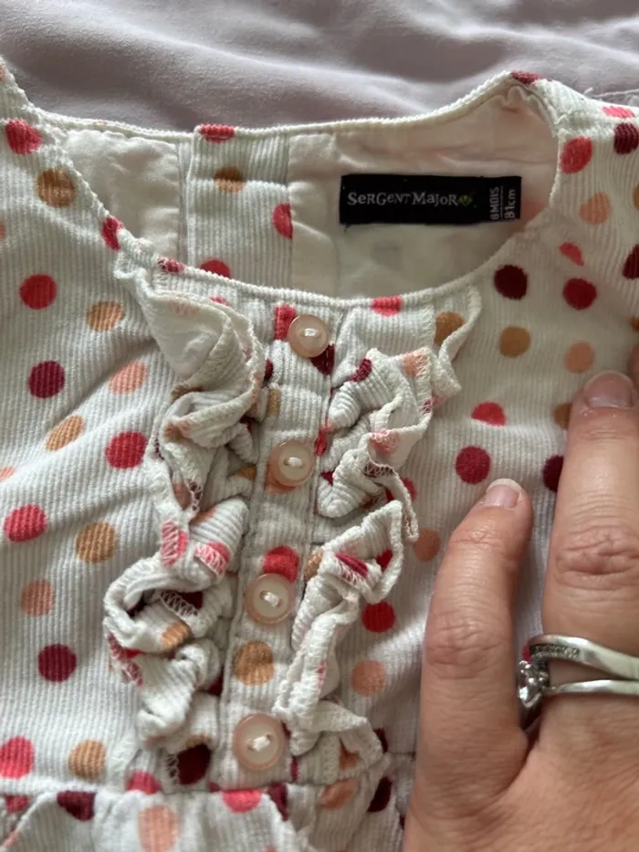Lot de 5 robes hiver 18/24 mois tte marque - photo numéro 2