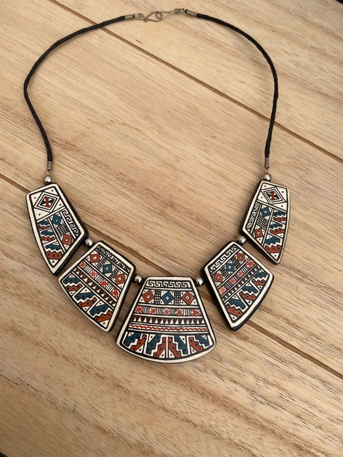 Lot 2 colliers céramique motifs Pérou - photo numéro 4