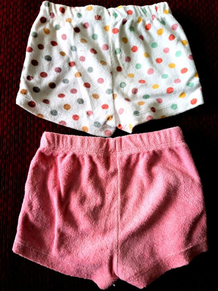 2 shorts courts bébé fille 9-12 mois Tex - photo numéro 3