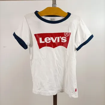 T-shirt Levi's blanc manches courtes coton logo rouge et bordures bleu enfant 8 ans casual A1433