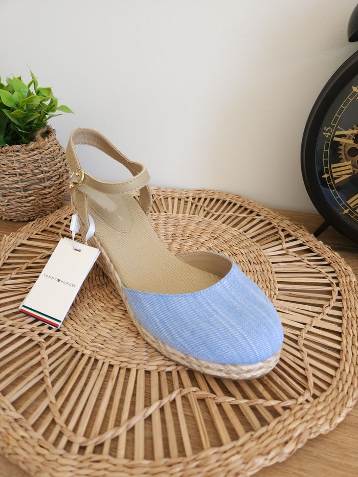 Espadrilles compensées à bride cheville en chambray Tommy Hilfiger Pointure 39 - photo numéro 3
