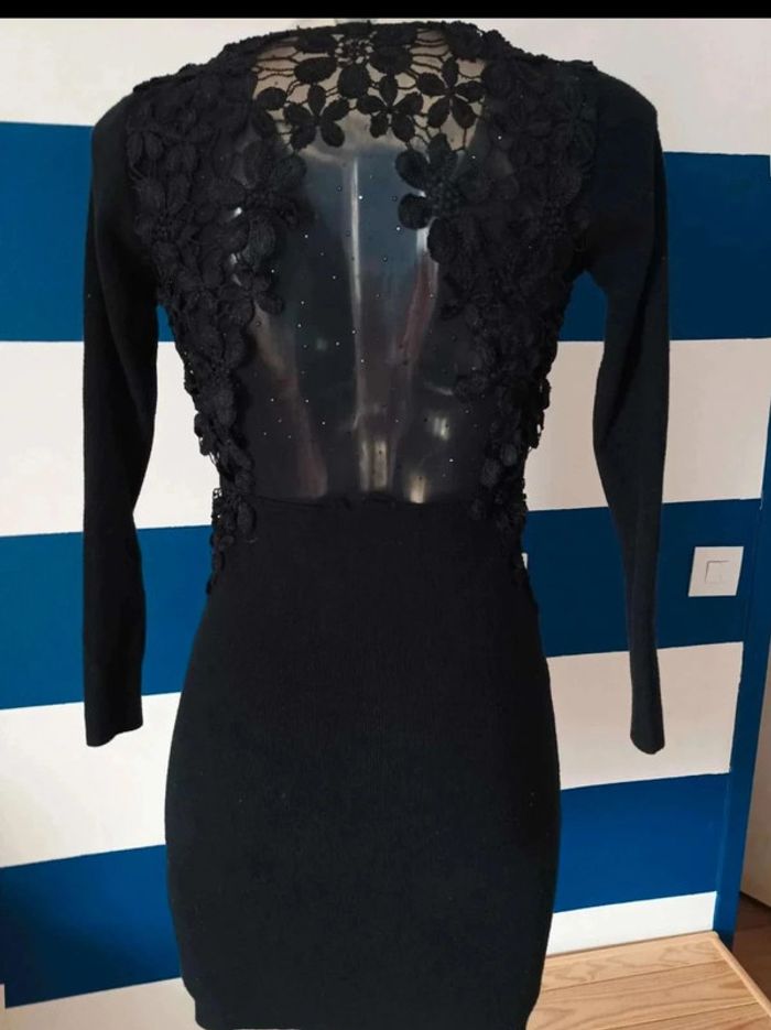 Jolie robe pull noire taille 36/38 - photo numéro 3