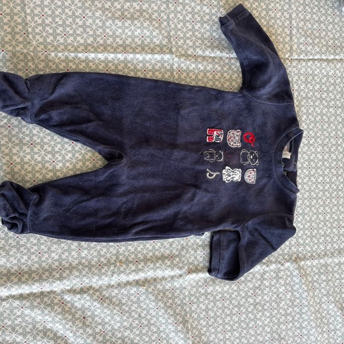 Lot de 5 pyjamas absaoba taille trois mois - photo numéro 4