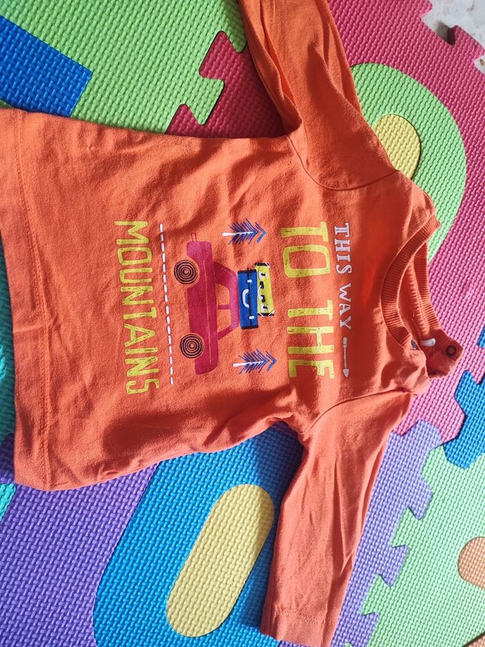tee-shirt