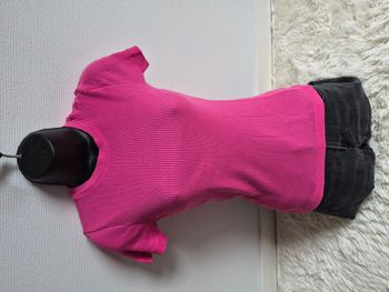 Tee Shirt Champion rose - Taille S (très petit) - Neuf