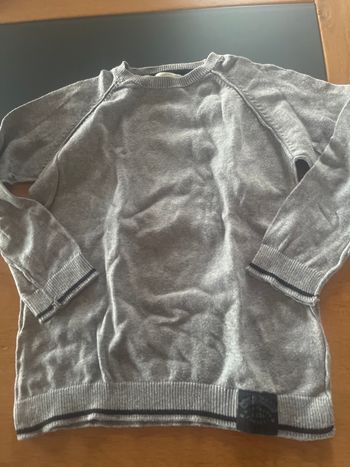 Pull gris