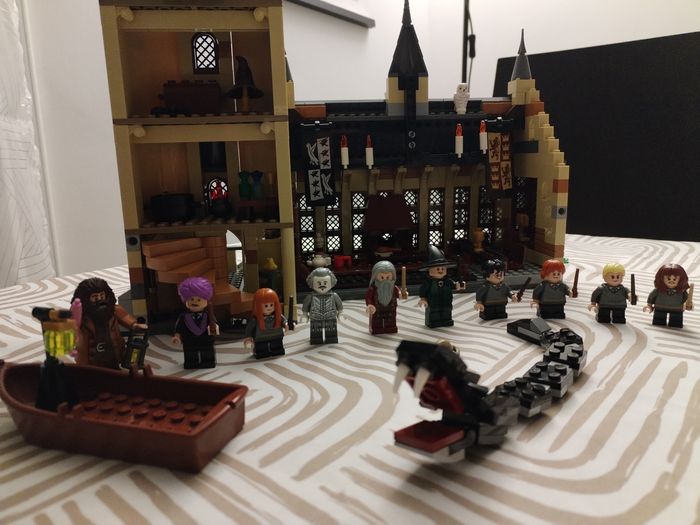 Lego Harry Potter 75954 La grande salle du château de Poudlard - photo numéro 5
