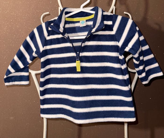 Polaire rayé 6 mois - photo numéro 2