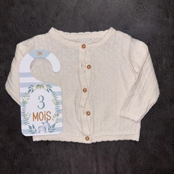 Gilet crème C&A / 3 mois / Très bon état