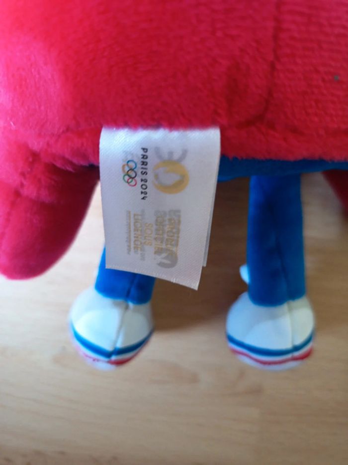 Mascotte Jeux Olympiques Paris 2024 - photo numéro 3