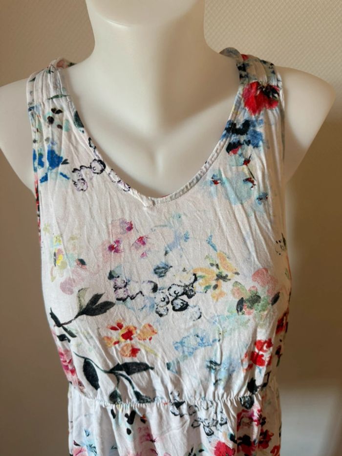 Robe à fleur en bon état taille S H&M - photo numéro 3