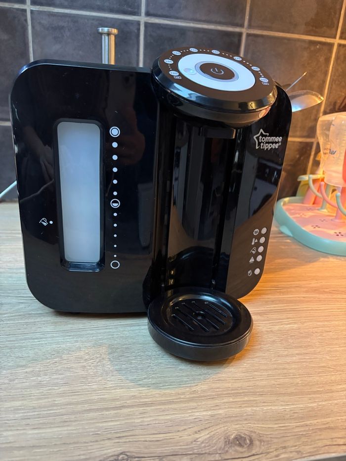 Préparateur de biberon - photo numéro 2