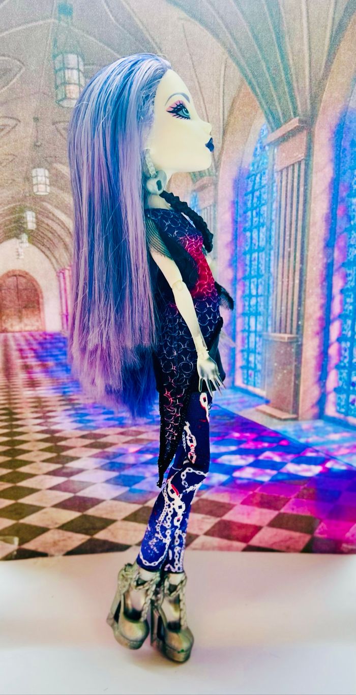 Poupée Monster High Picture Day Spectra Vondergeist Mattel 2012 - photo numéro 2