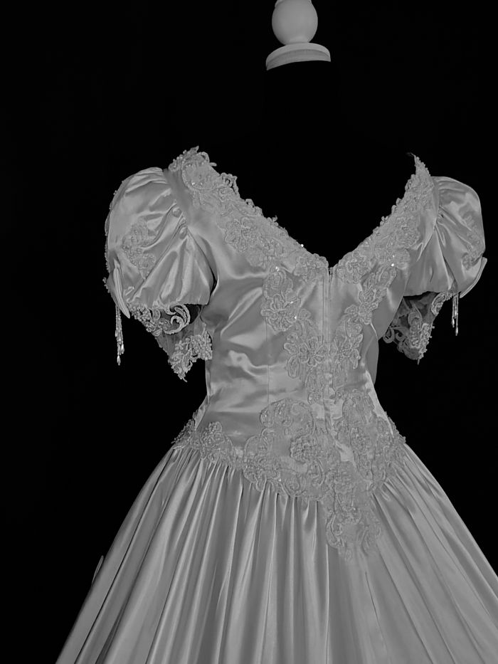 robe de mariée - photo numéro 3