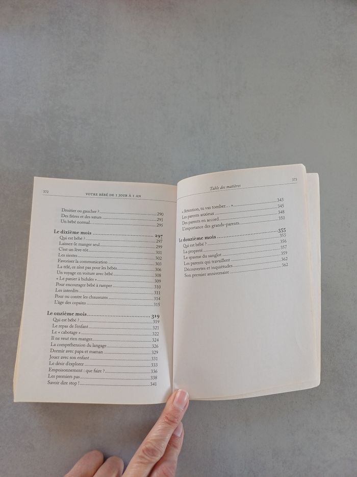 Livre : Votre bébé de 1 jour à 1 an - photo numéro 8