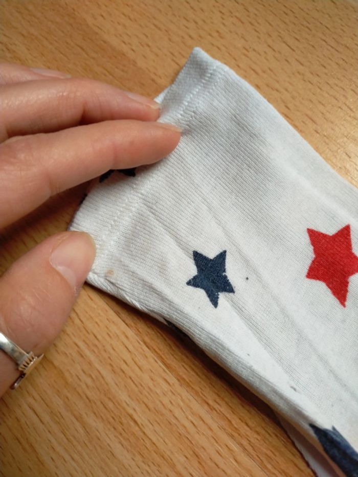 Lot 2 t-shirts absorba 18 mois - photo numéro 7