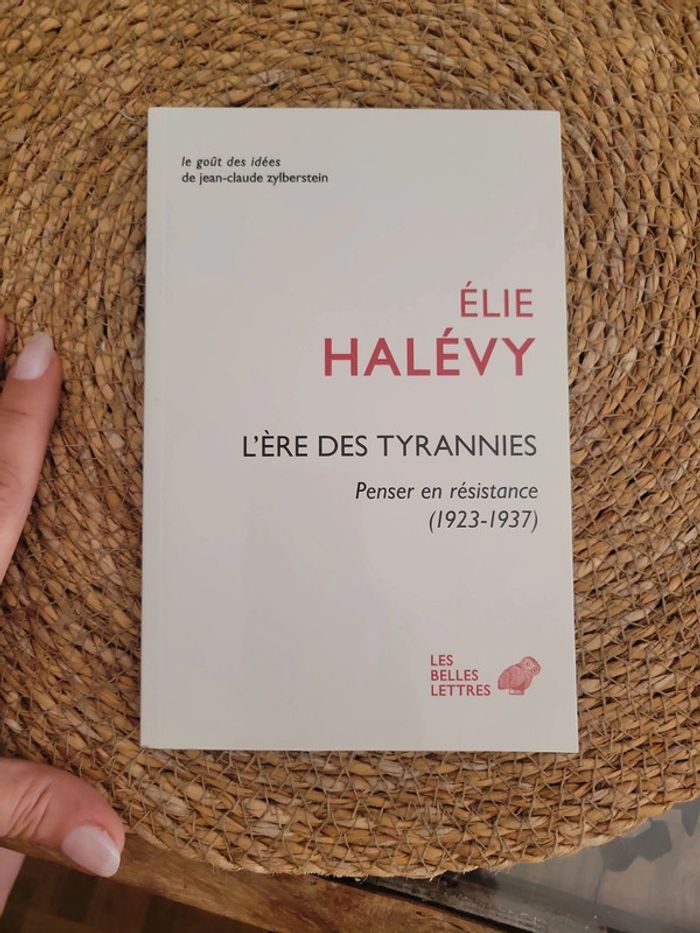 L'ère des tyrannies. - photo numéro 2