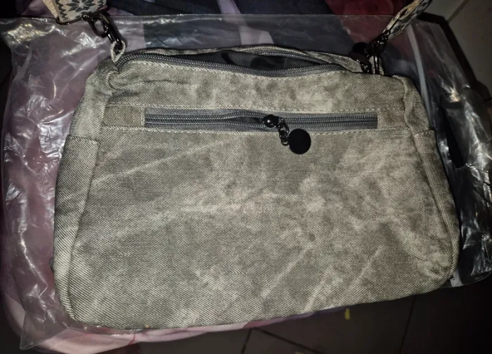 Sac à main neuf, jamais utilisé, en excellent état. - photo numéro 2