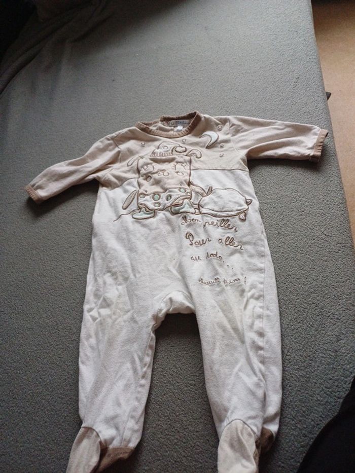 Pyjama bébé