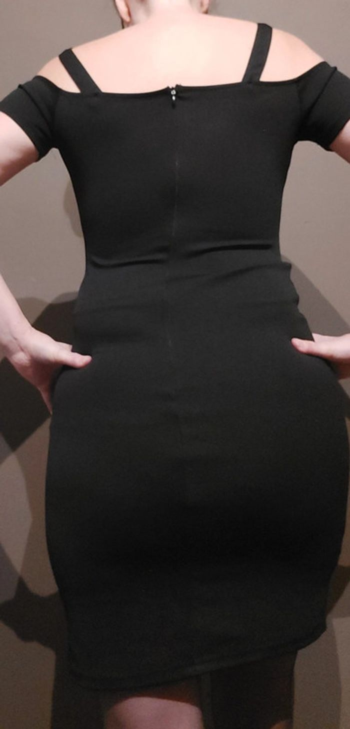 Robe de fête neuve femme - photo numéro 2