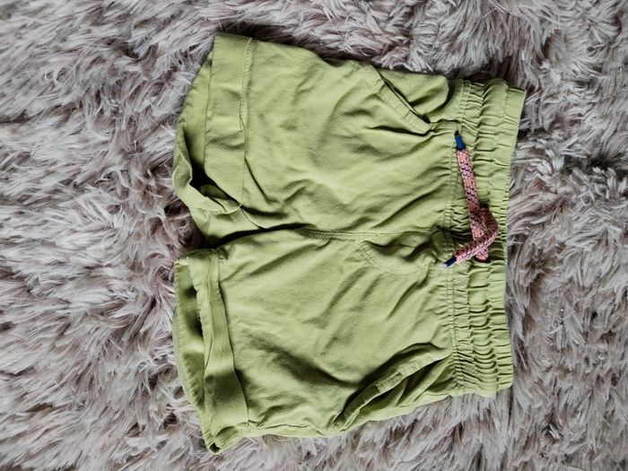 Lot Short 2 ans - photo numéro 2