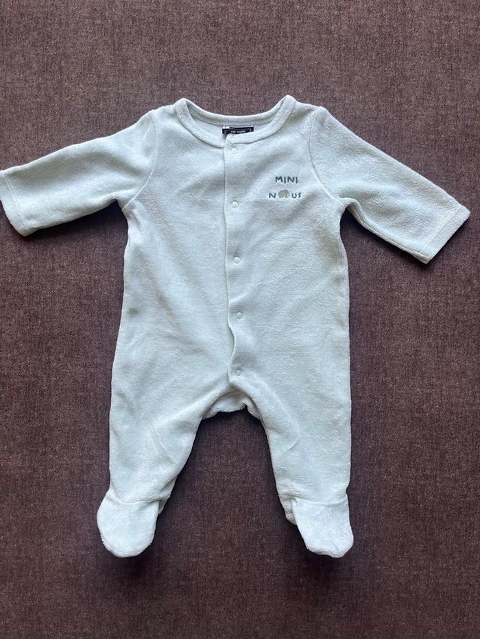 Lot pyjamas 1 mois - photo numéro 3