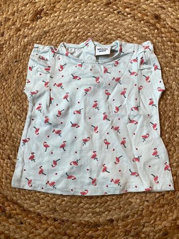 T-shirt fille 6 mois, bleu ciel motifs flamands roses