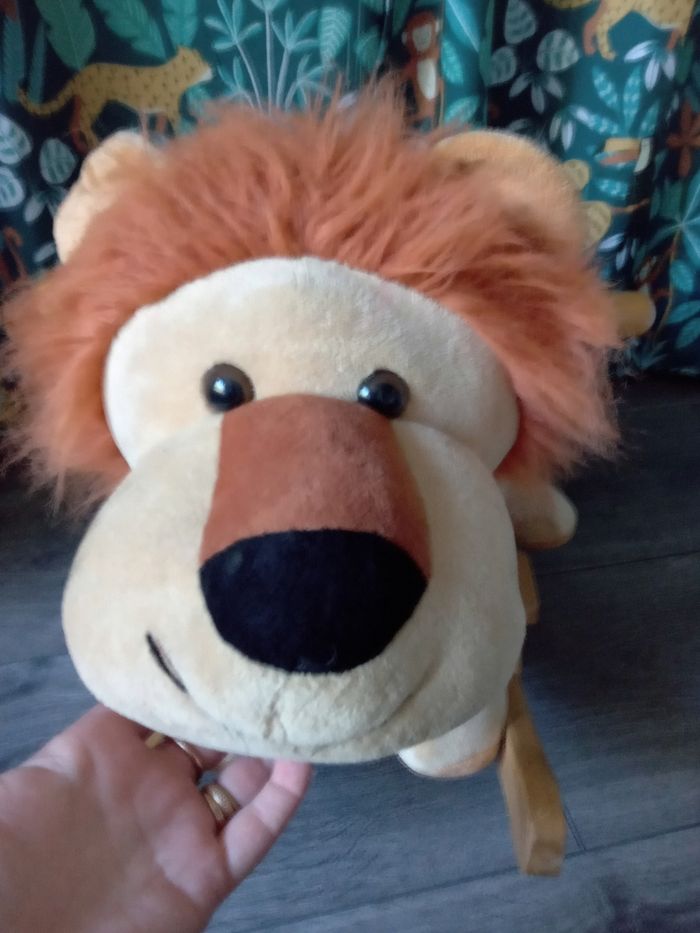 Lion a bascule - photo numéro 2