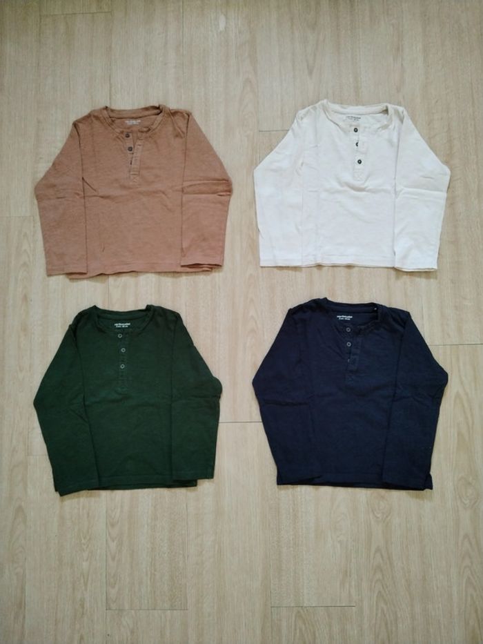 Lot 4 t-shirt manches longues unis 2 ans