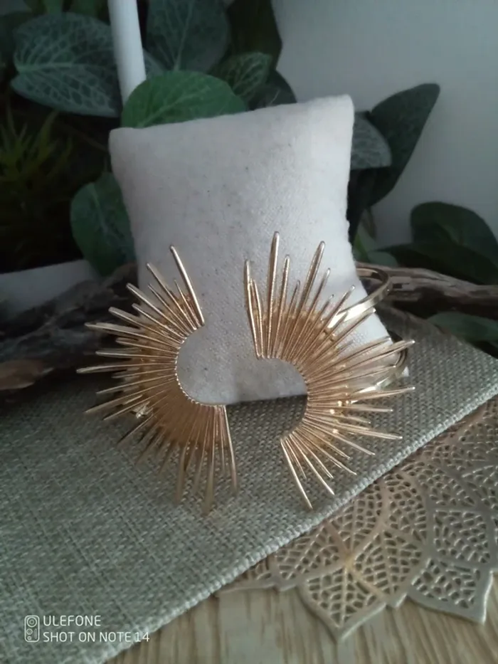 Bracelet de bras soleil doré