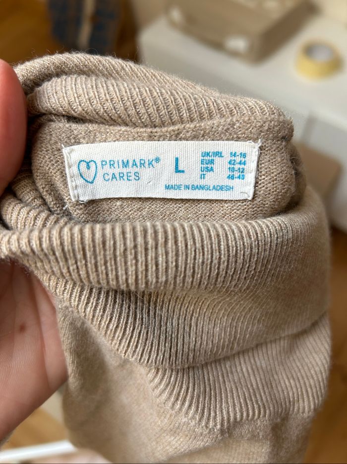 Pull à col roulé beige - taille 42-44 - photo numéro 3