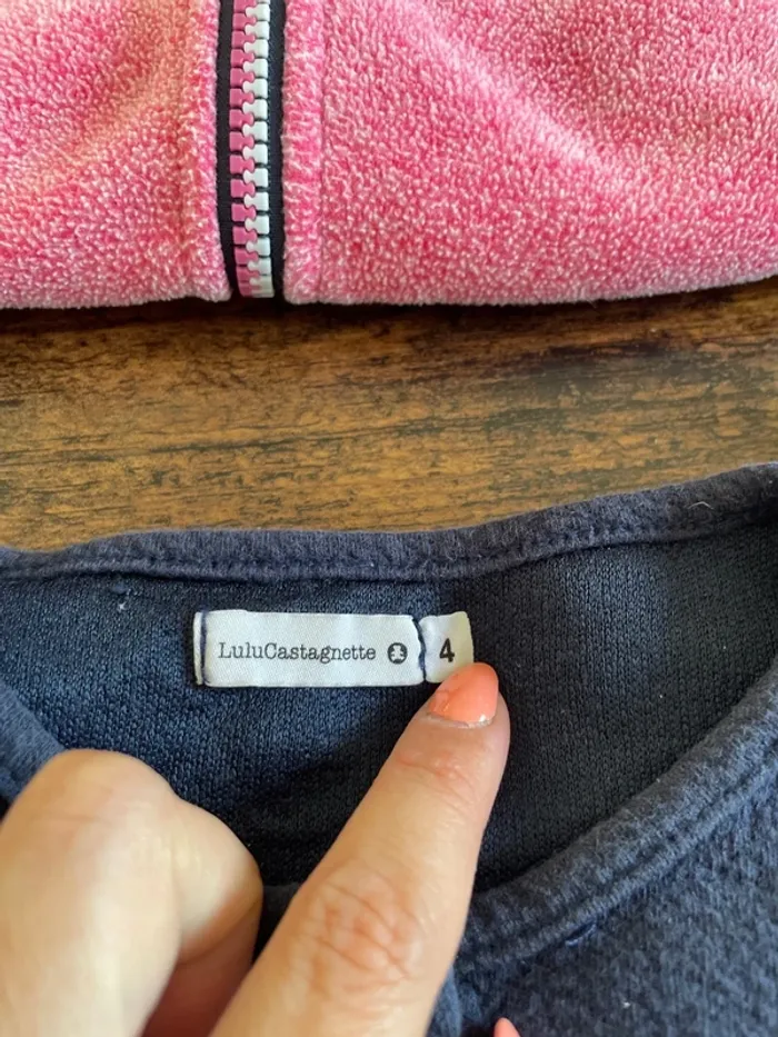 Lot de 2 gilets fille 4 ans - photo numéro 2