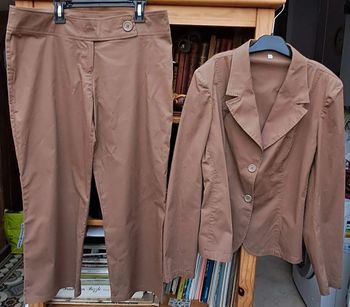 Ensemble pantacourt et veste
