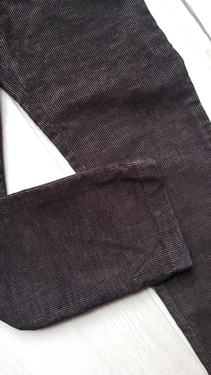 Sublime pantalon effet velours côtelé fille 5ans neuf - photo numéro 2