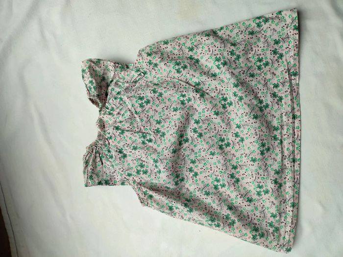 Blouse manches courtes 4 Ans - photo numéro 4