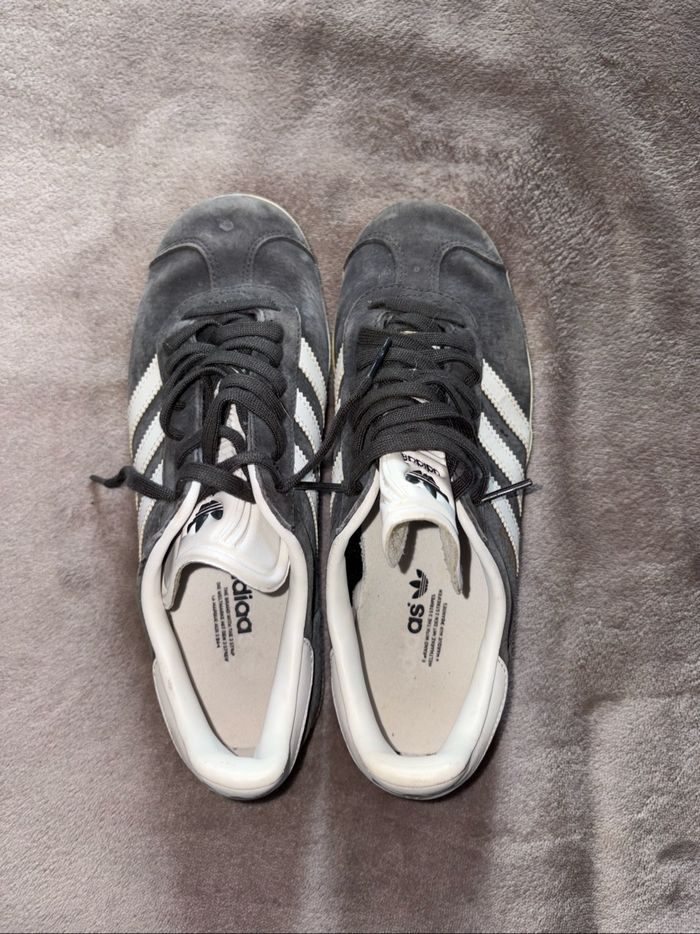 Baskets Adidas Gazelle indoor grise taille 37 1/3 en très bon état. - photo numéro 3