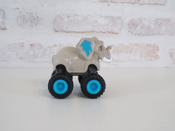 Monster Trucks - Eléphant - Les monstres Machines (J5) - photo numéro 3