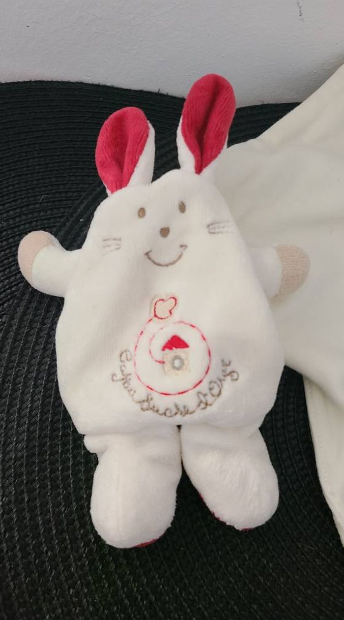 Doudou plat Lapin Cajou blanc écru rouge bordeaux mouchoir carré Sucre d'Orge - photo numéro 2