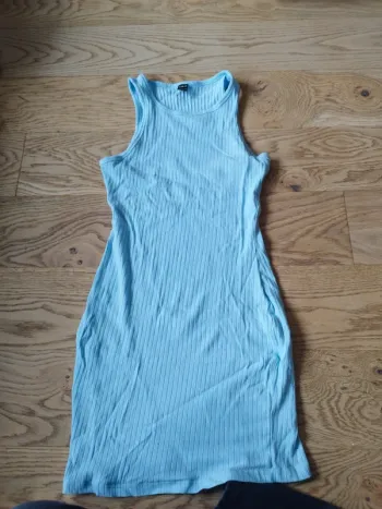 Robe d'été bleu ciel